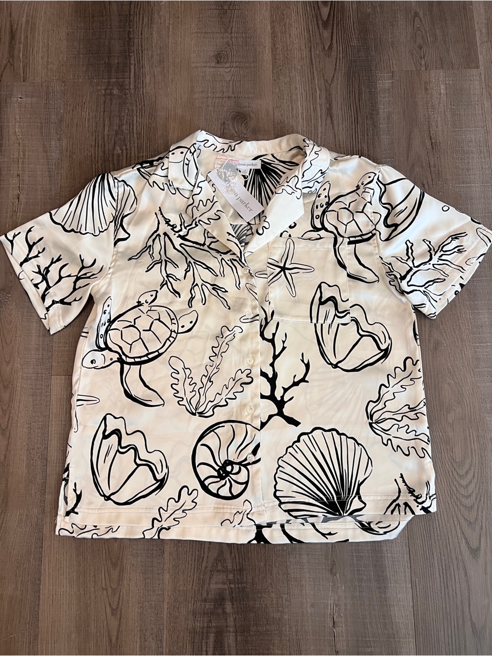 NWT Adyson Parker Beach Themed Silky Pajamas - Picture 2 of 5